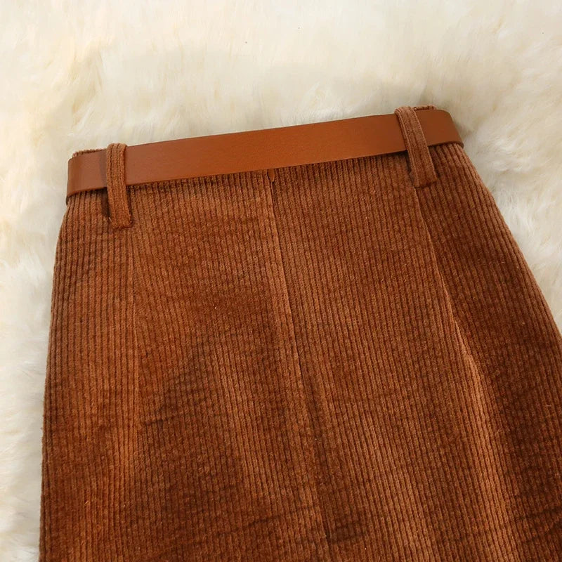 חצאית קורדרוי אלגנטית- אדל