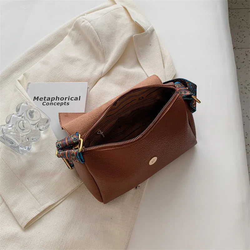 תיק דמוי עור- מאלין