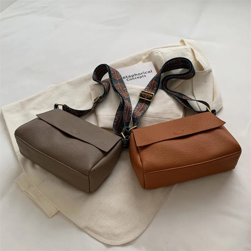 תיק דמוי עור- מאלין