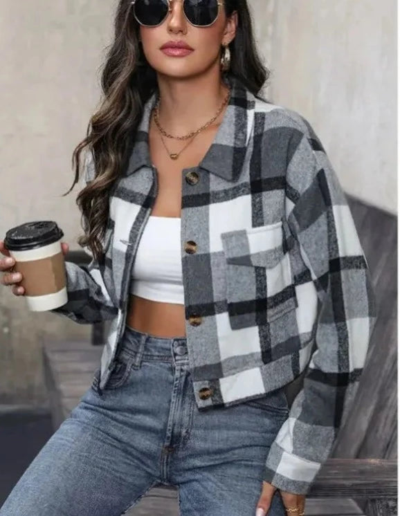 ג׳קט משובץ קצר- אליינה