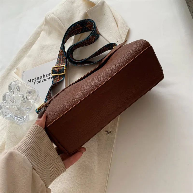 תיק דמוי עור- מאלין