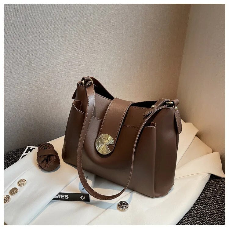 תיק צד גדול- אמיליה