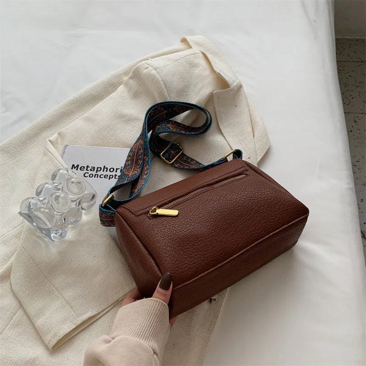 תיק דמוי עור- מאלין