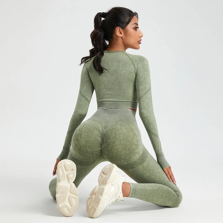 חליפת ספורט יוגה