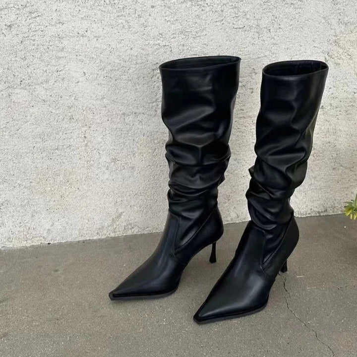 מגף עקב כיווצים- אנג׳ילינה