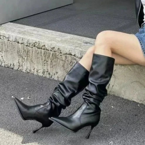 מגף עקב כיווצים- אנג׳ילינה