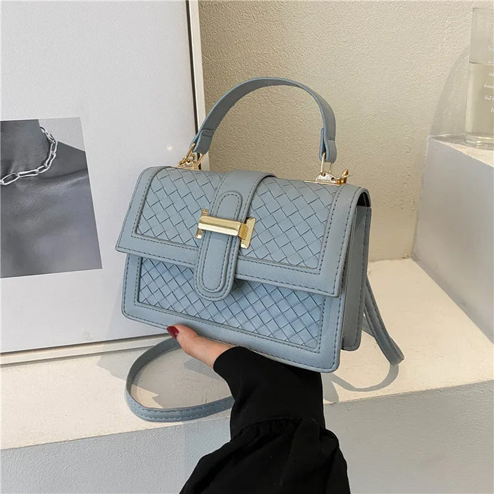 תיק מעצבים- בוגטוס