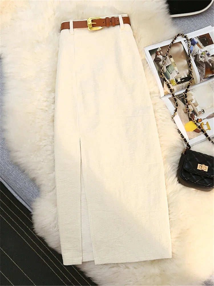 חצאית קורדרוי אלגנטית- אדל