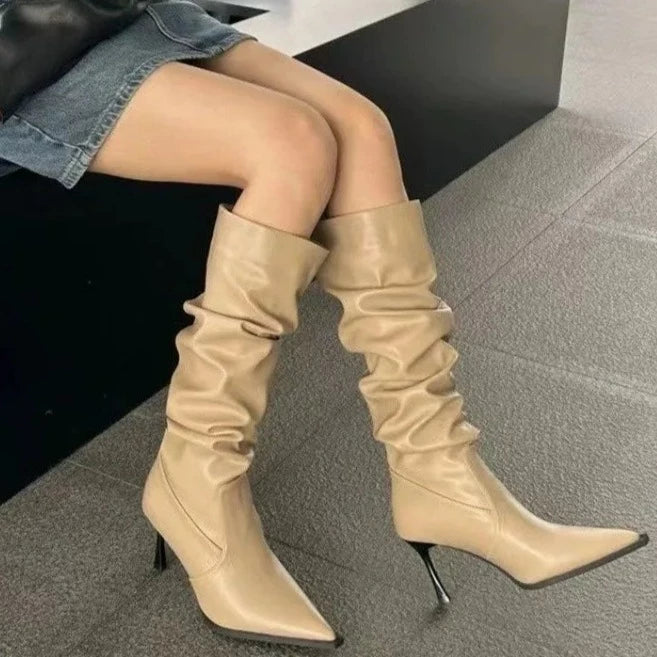 מגף עקב כיווצים- אנג׳ילינה