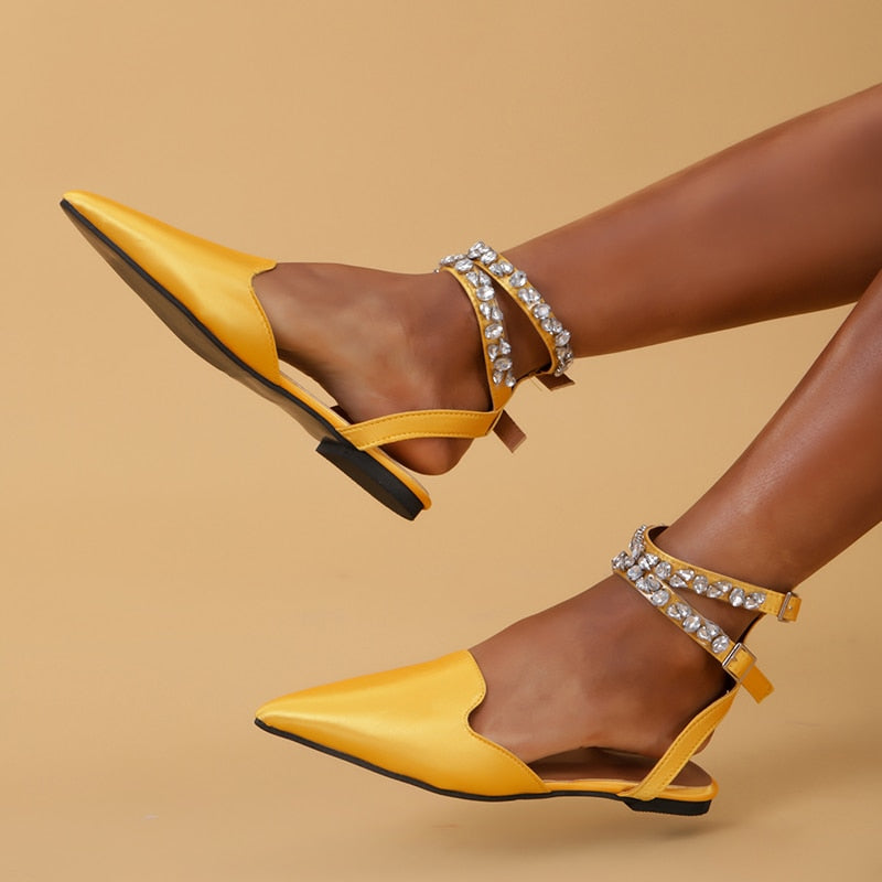 סנדל בובה בשילוב קריטסלים