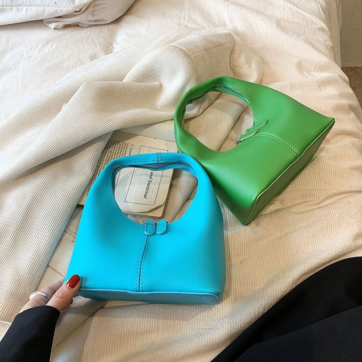 תיק יד- הובה בובה