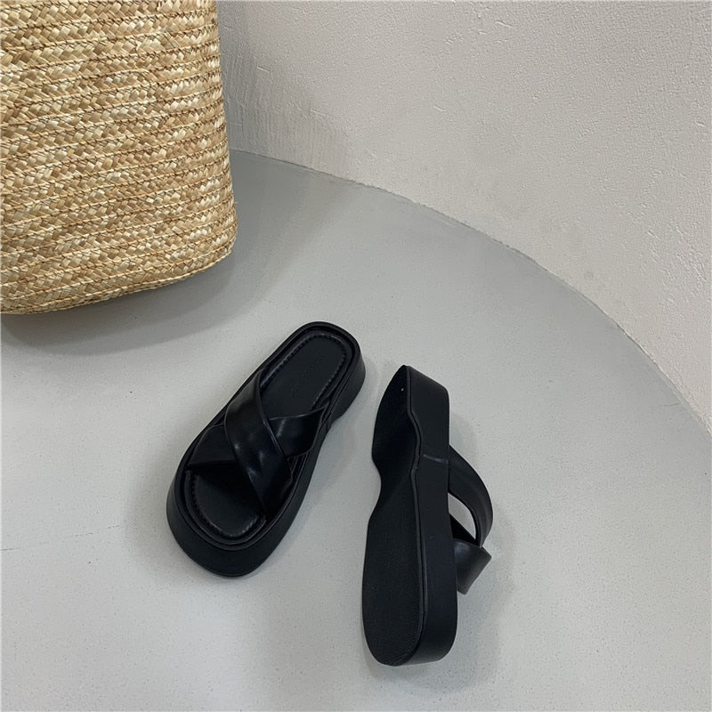 כפכף פלטפורמה סטייל- קייסי