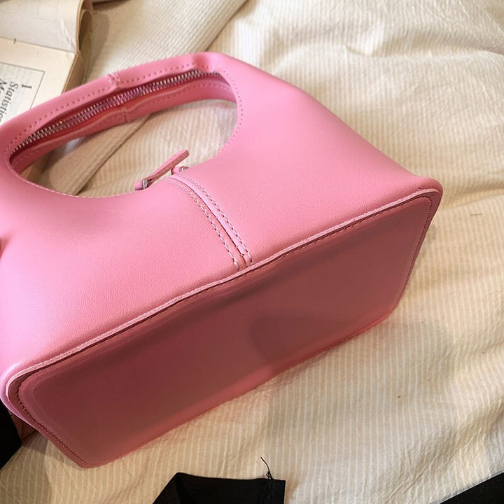 תיק יד- הובה בובה