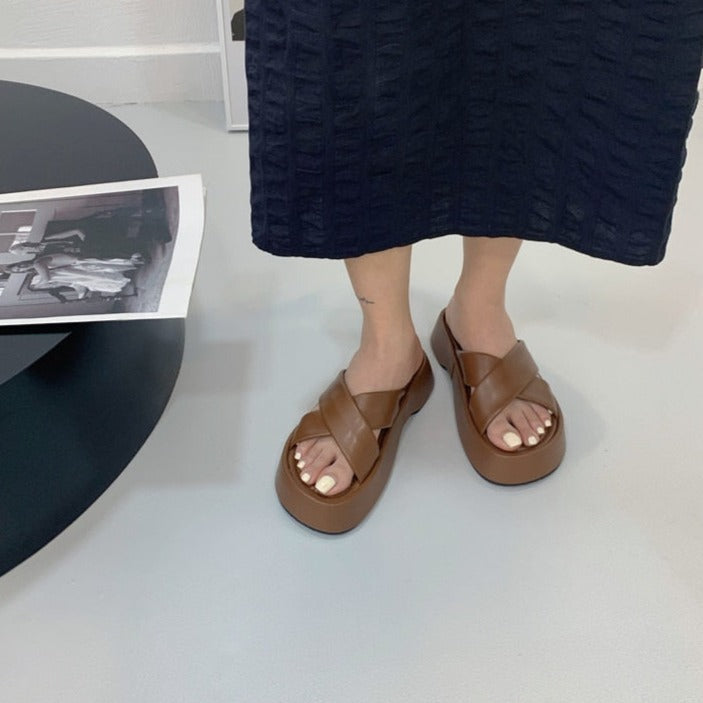 כפכף פלטפורמה סטייל- קייסי