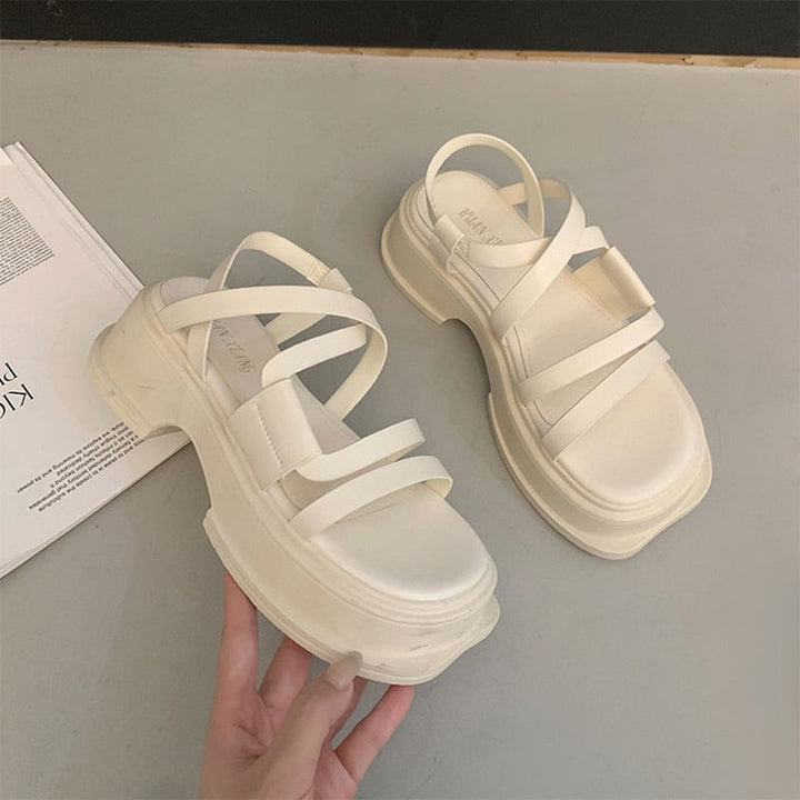 סנדלי פלטפורמה- מילאן