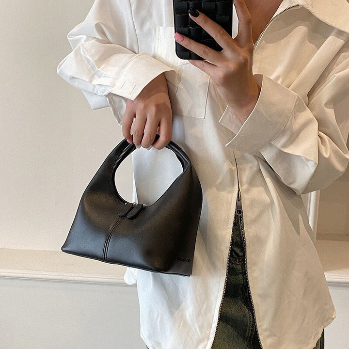 תיק יד- הובה בובה