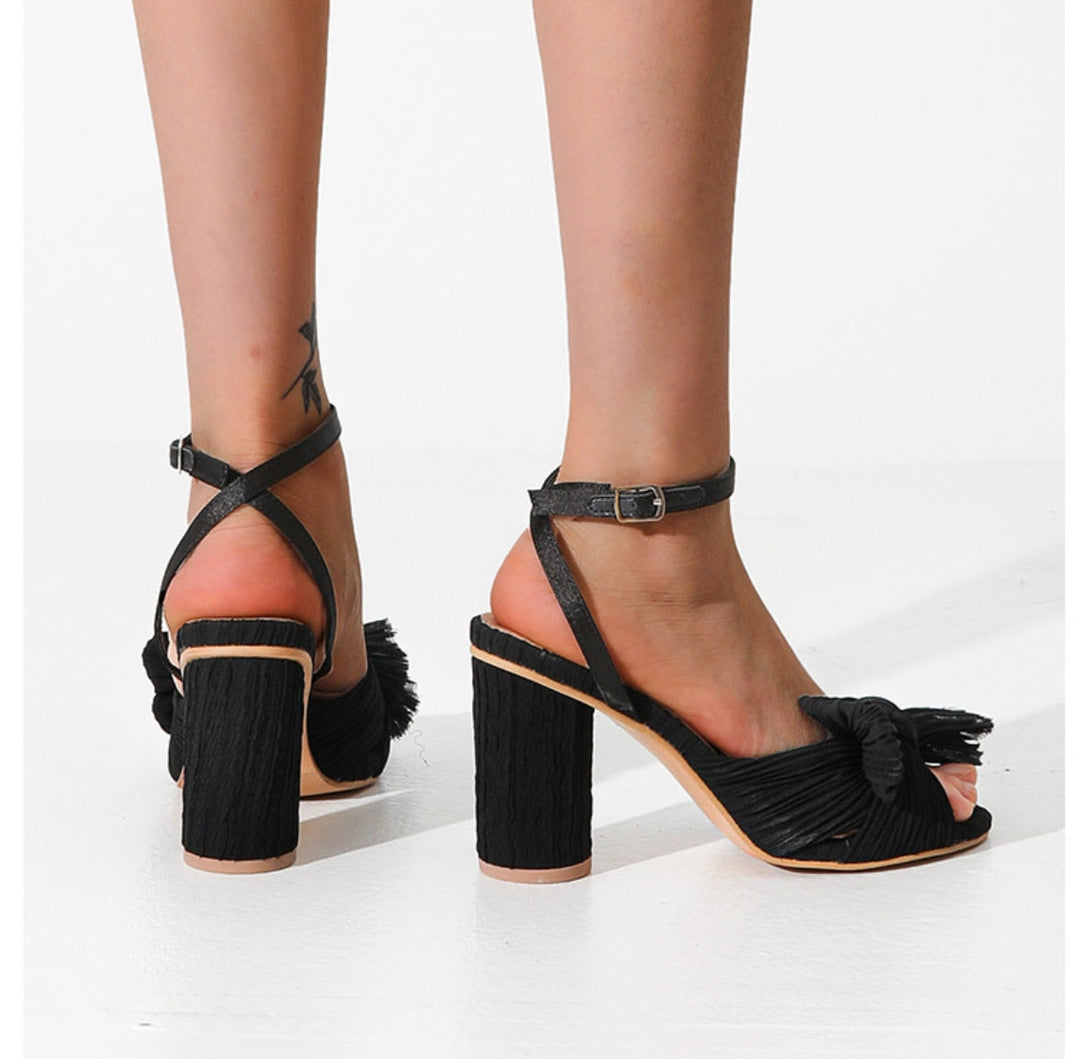 עקב קרפ פפיון- מירל