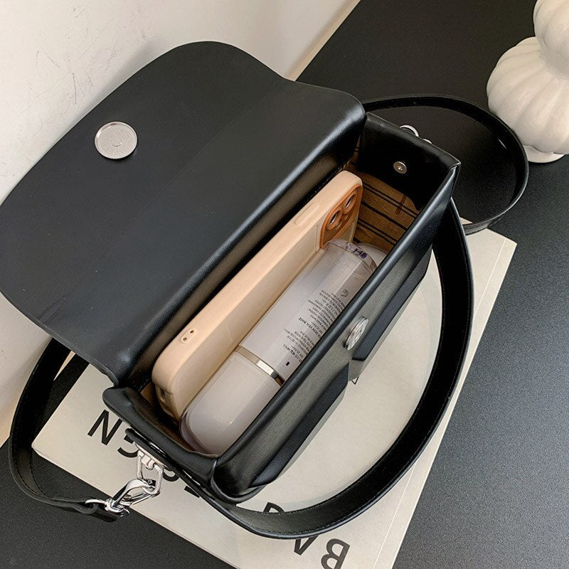 תיק צד- קורטני