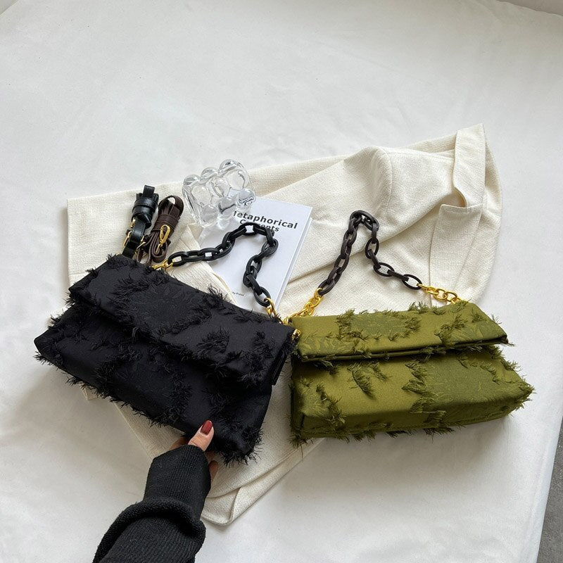 תיק קרעים גדול- מתיאס