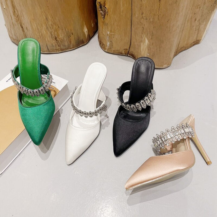 עקב קלאסי בשילוב קריסטלים- נועה