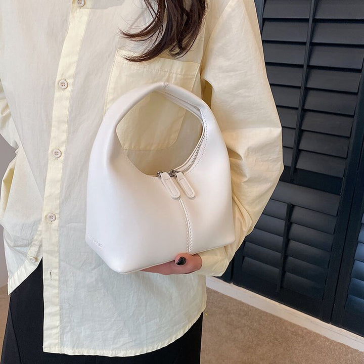 תיק יד- הובה בובה