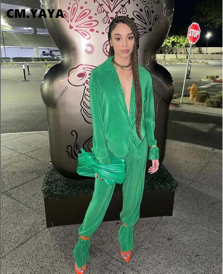 חליפה מכופתרת- היילי